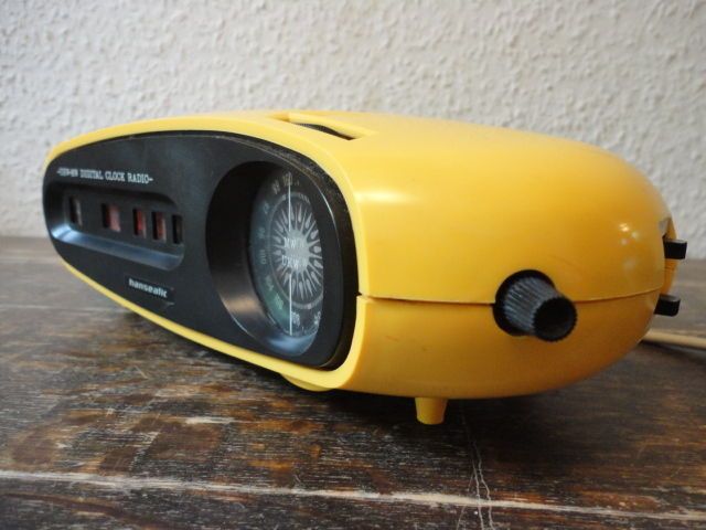   clock radio hanseatic space age nice  138 41 