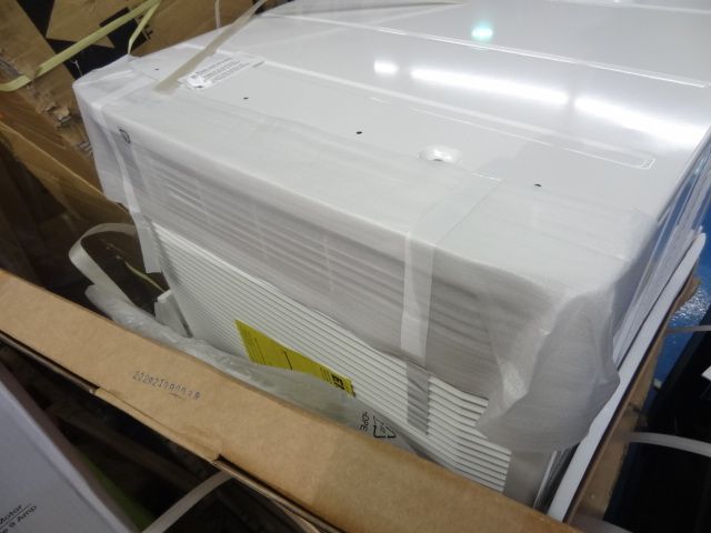 New Kenmore 18500 BTU Air Conditioner 230V