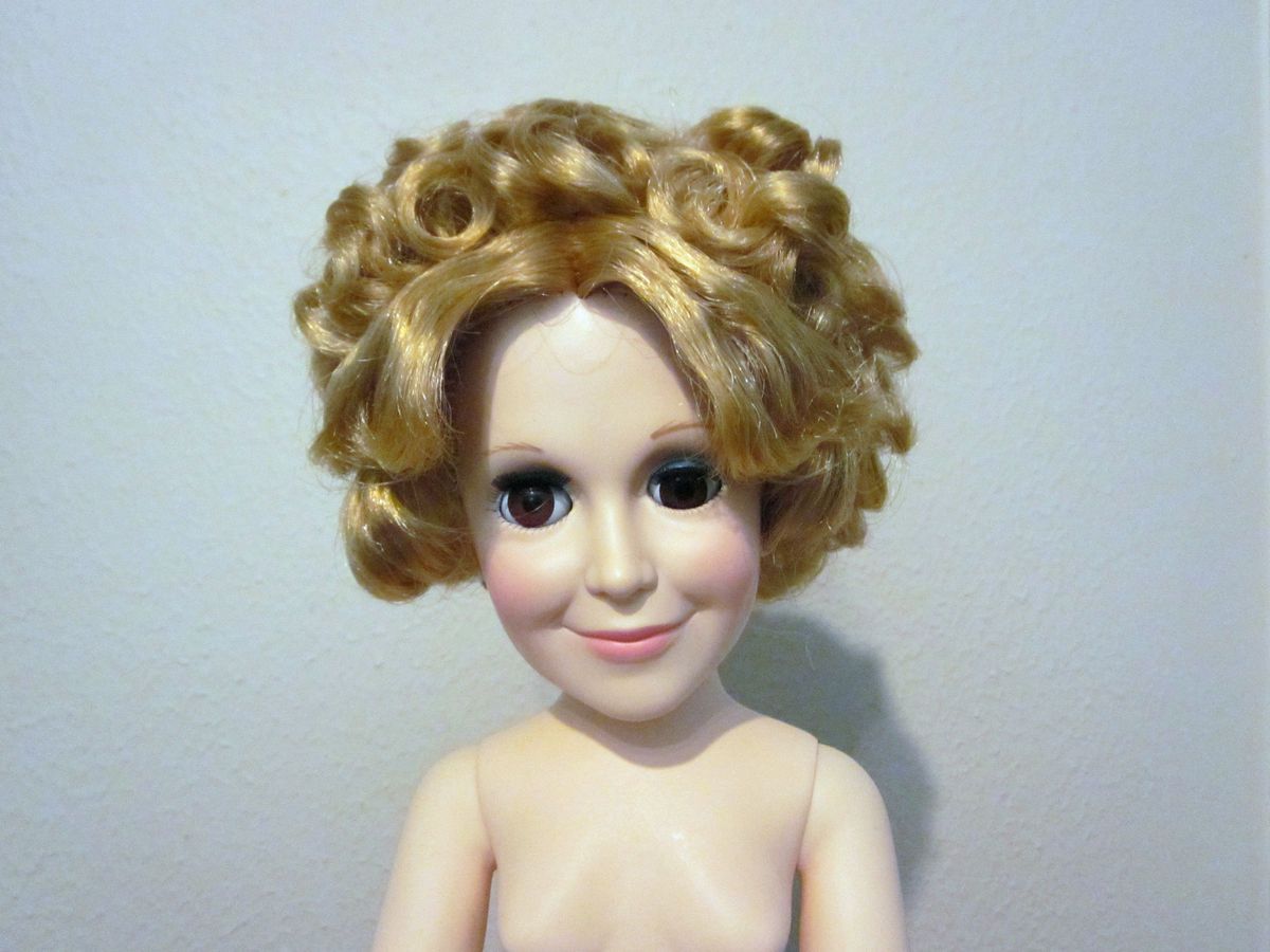 Vintage Madame Alexander 21 Self Portrait Madame Doll