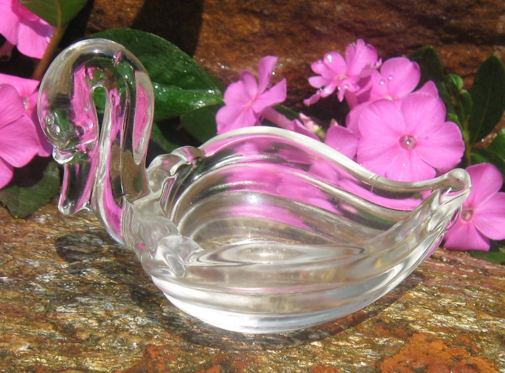 Heisey Crystolite Glass Swan Open Salt DIP Cellar Dish