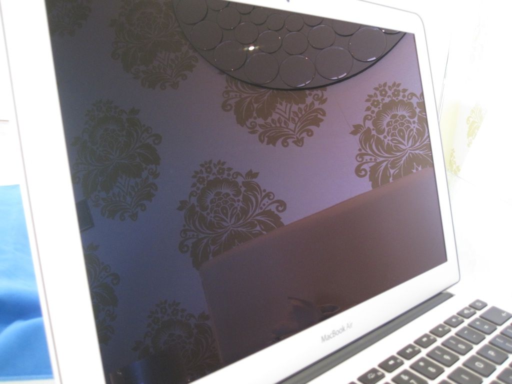 BOXED APPLE MACBOOK AIR 13.3 (Mid 2011) 1.8GHz i7 4GB 256GB 