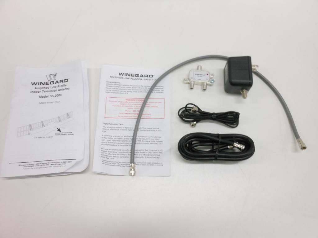 Winegard SS 3000 Amplified Indoor UHF VHF Antenna