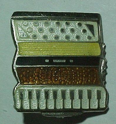 vintage 1940s accordian enamel pin  28 00