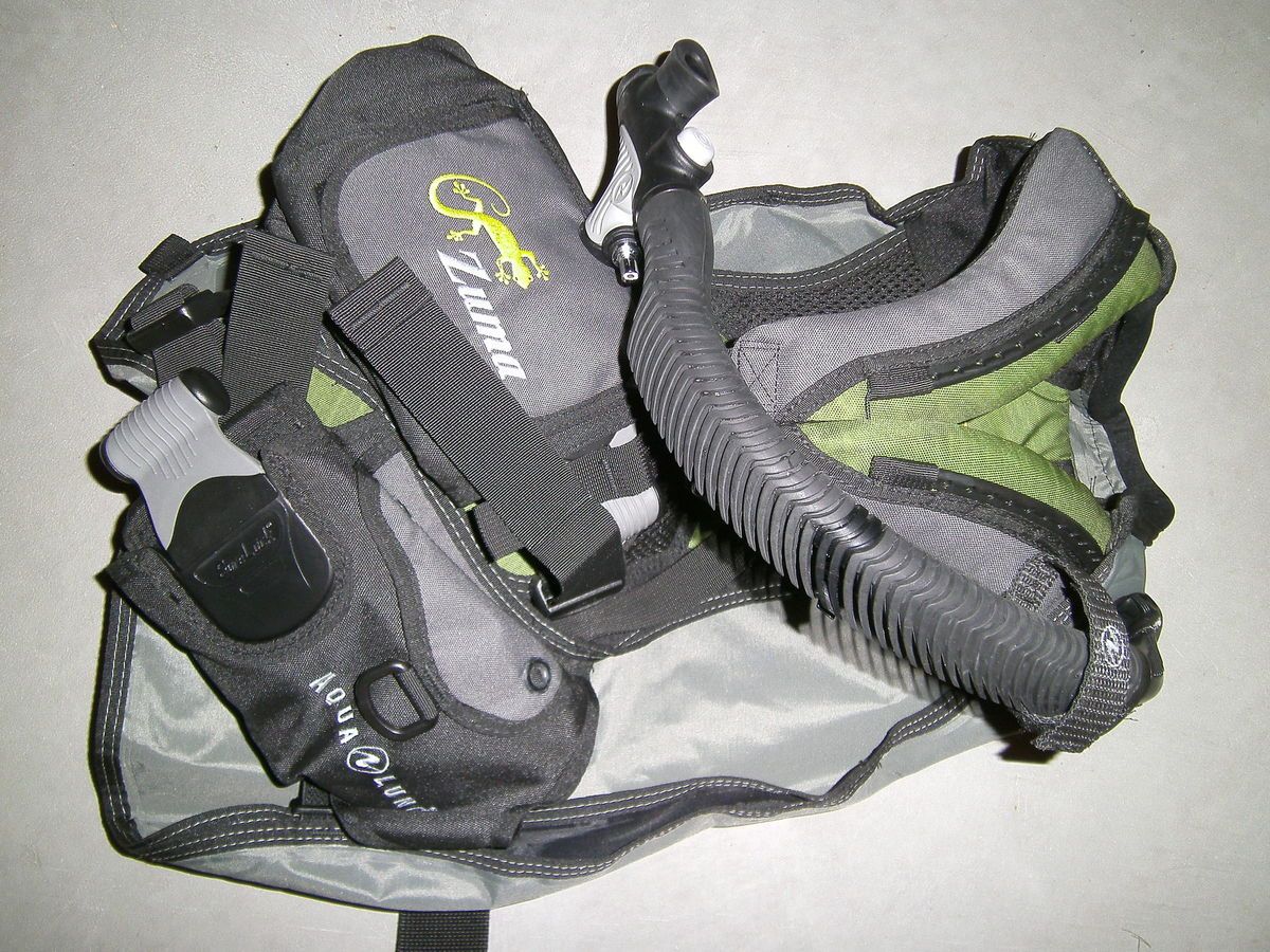 SCUBA Diving BC Buoyancy Compensator Aqualung ZUMA Weight Intergrated 