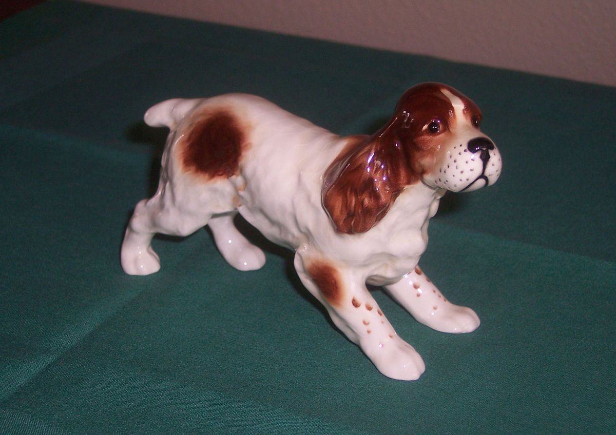 BESWICK England Running Spaniel Dog 1946 1967 RARE Model 1057