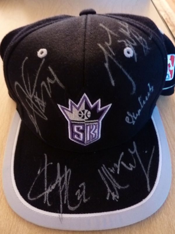   Signed Hat Peja Stojakovic Mike Bibby Gerald Wallace Turkoglu