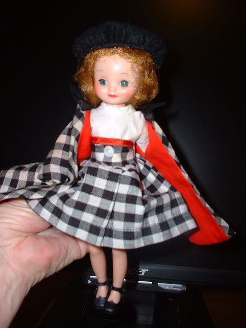 BETSY McCALL 8 INCH IN ALL ORIGINAL CLOTHES BOTH BARETTS EXCEL