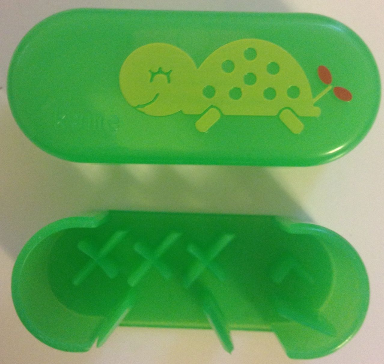 Turtle Shape Green Hotdog Weiner Cutter for Bento