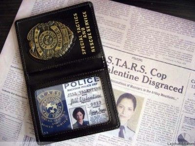 Resident Evil STARS ID Badge Metal Emblem Blank ID + GIFT ID cards