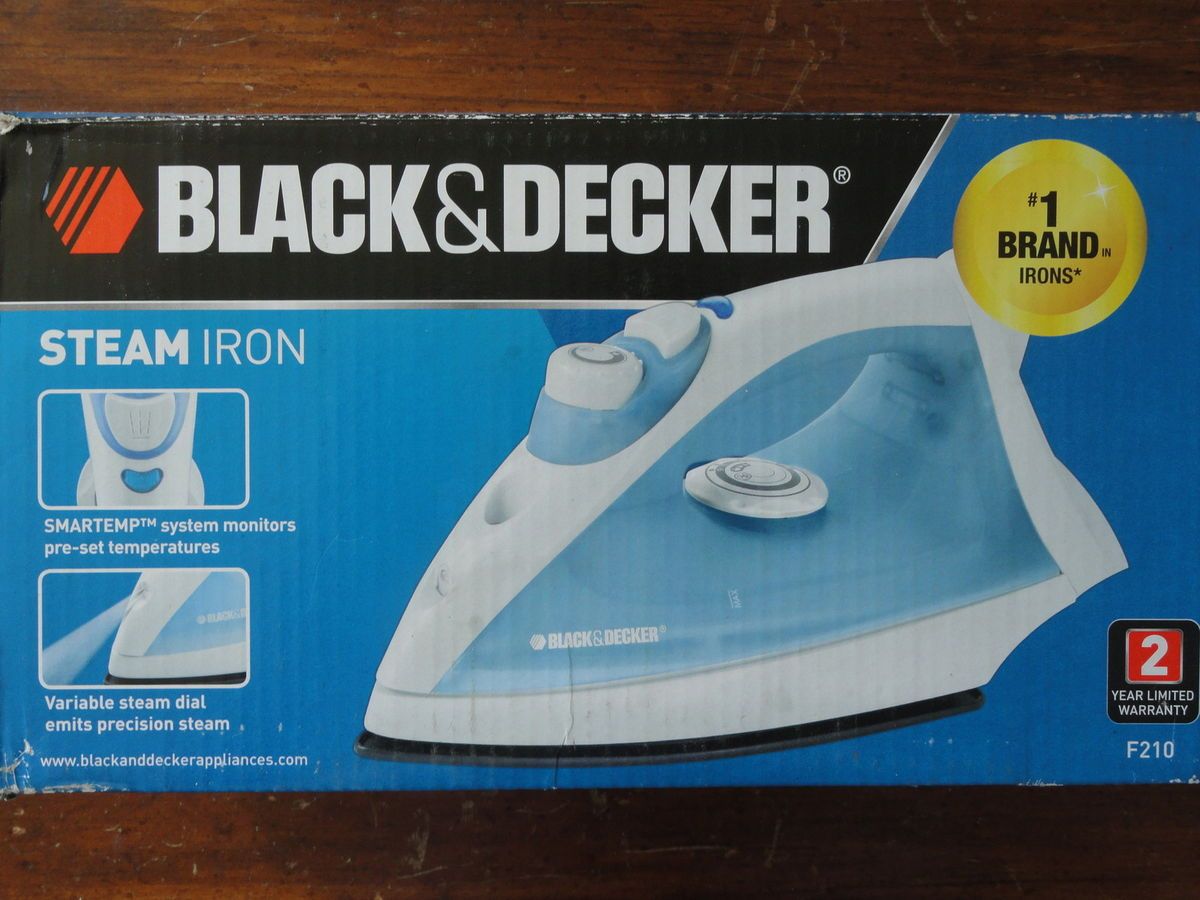 Black Decker Steam Smartemp Clothes Iron F210