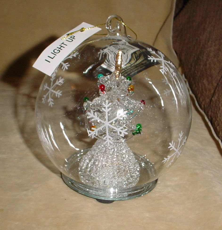   Glass Light Up Christmas Tree Ornament Ball Robert Stanley New