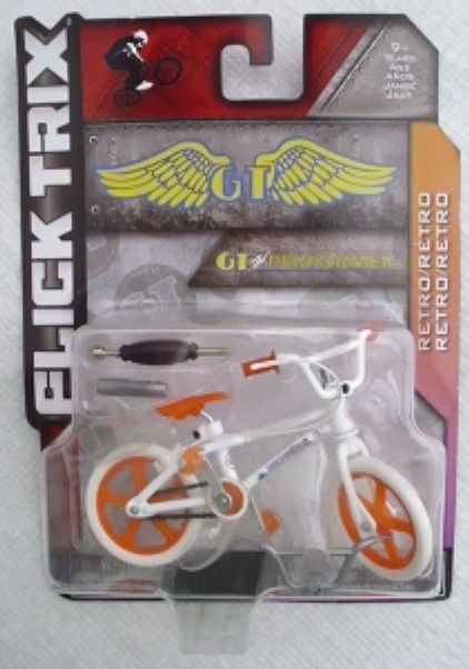 Flick Trix Bmx Freestyle Bike Gt Pro Performer White With Orange Mags On Popscreen