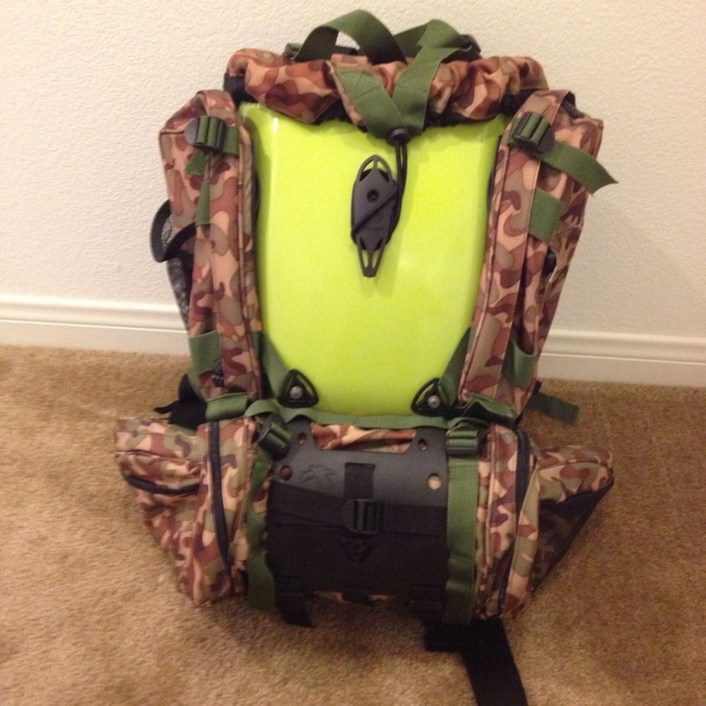 BOBLBEE MEGALOPOLIS HARD SHELL BACKPACK *Neon Green* w/ Camo 