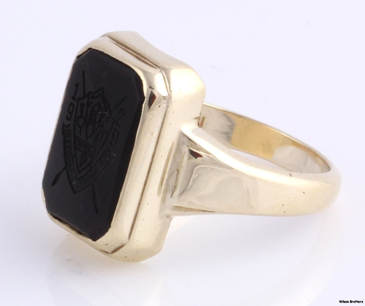 Needham B Broughton Onyx High School Class Ring 10K Yellow Gold Solid 