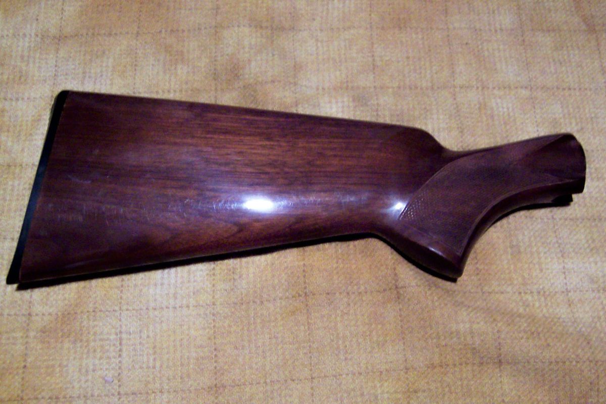 Factory Browning BPS 20 Gauge Butt Stock   Butt Plate & Screws