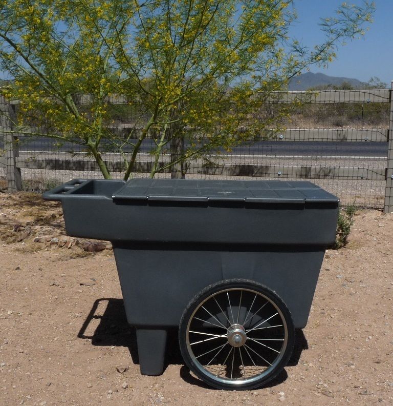 Burlingham Sports Feed Grain Cart Granite Excellent Condition