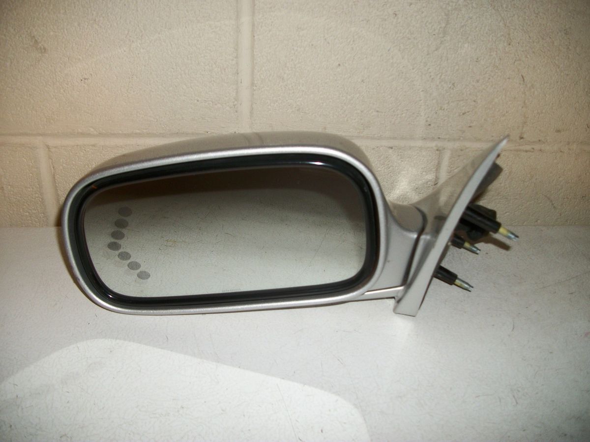 Cadillac DeVille LH Mirror 03 04 05 Signal