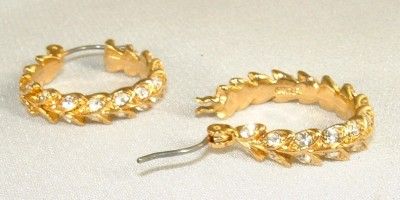 CAROLEE Gold Tone Rhinestone Hoop Earrings Leverback Pierced