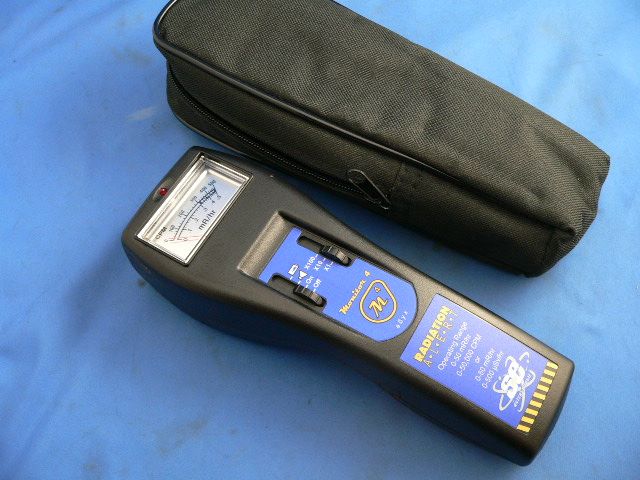 Radiation Alert MONITOR4 Analog Based Ionizing Radiation Detector 