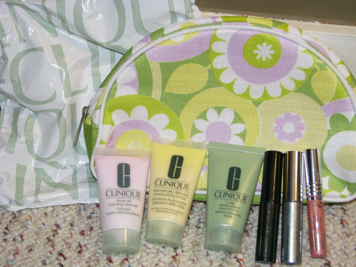 Clinique GWP 2012 Bonus Lot Mascara, lip gloss, scrub cream, foaming