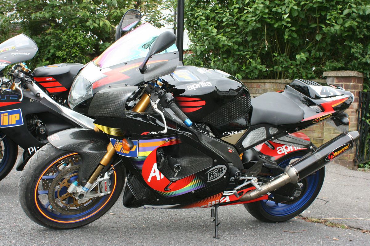 2004 APRILIA RSV MILLE R Colin Edwards Replica Factory Ohlins