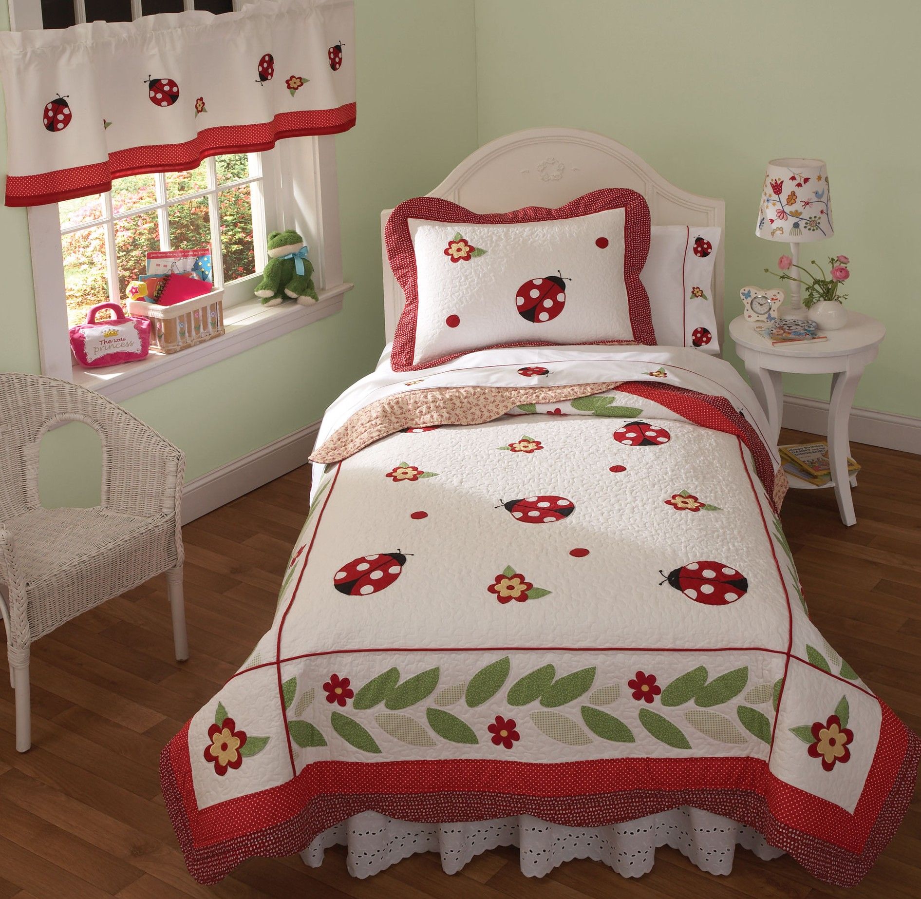 Yard Red Ladybug Twin Quilt Set Girls Teen Bedding New