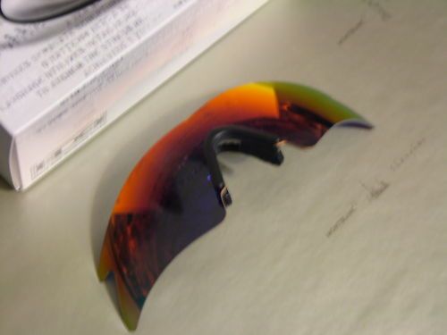 OAKLEY M FRAME SWEEP RED IRIDIUM LENS 06 774