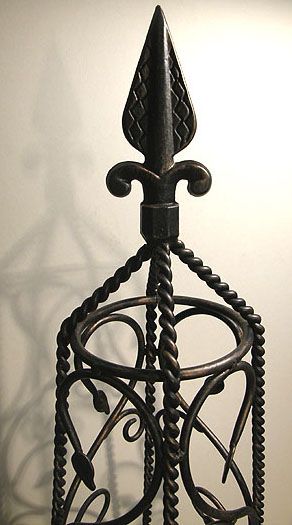  Iron Garden Obelisk Topiary Trellis Tuteur Fleur de Lis Finial