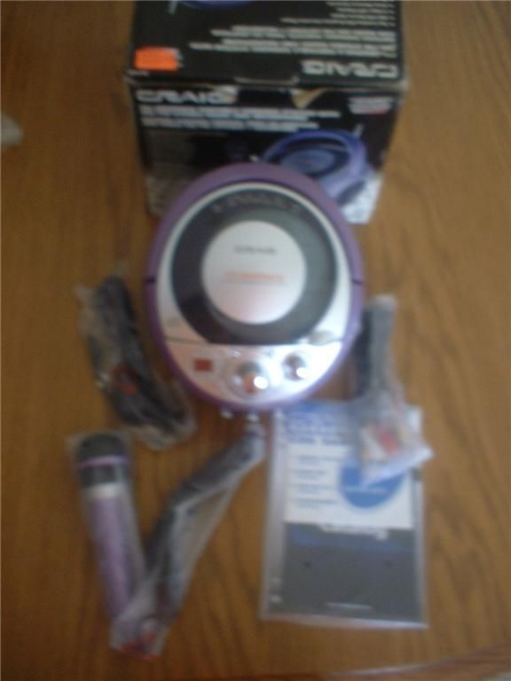 Craig Karaoke System w Am FM Stereo Radio Mic