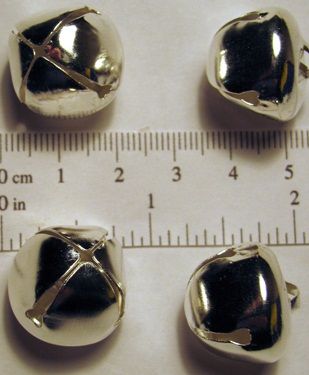  BELLS   LOT 100 Large Shiny SILVER JINGLE BELLS ~ 20mm (3/4) Craft