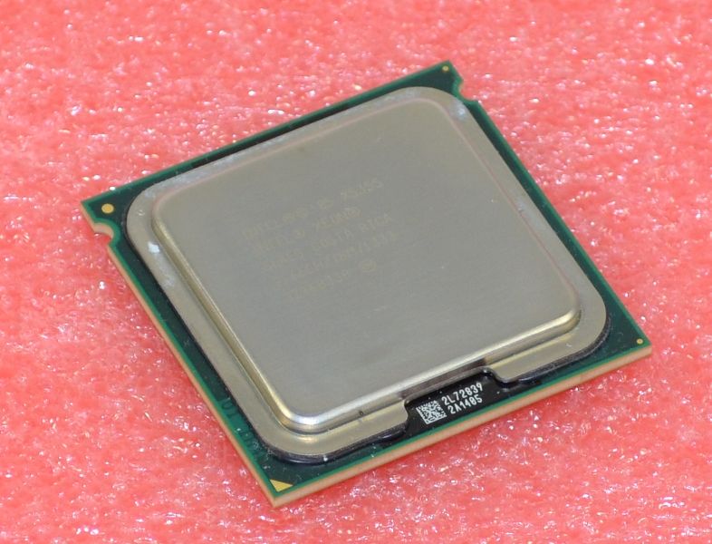  Xeon X5355 Quad Core 2.66GHz/8M/1333 SLAEG Socket LGA771 CPU Processor