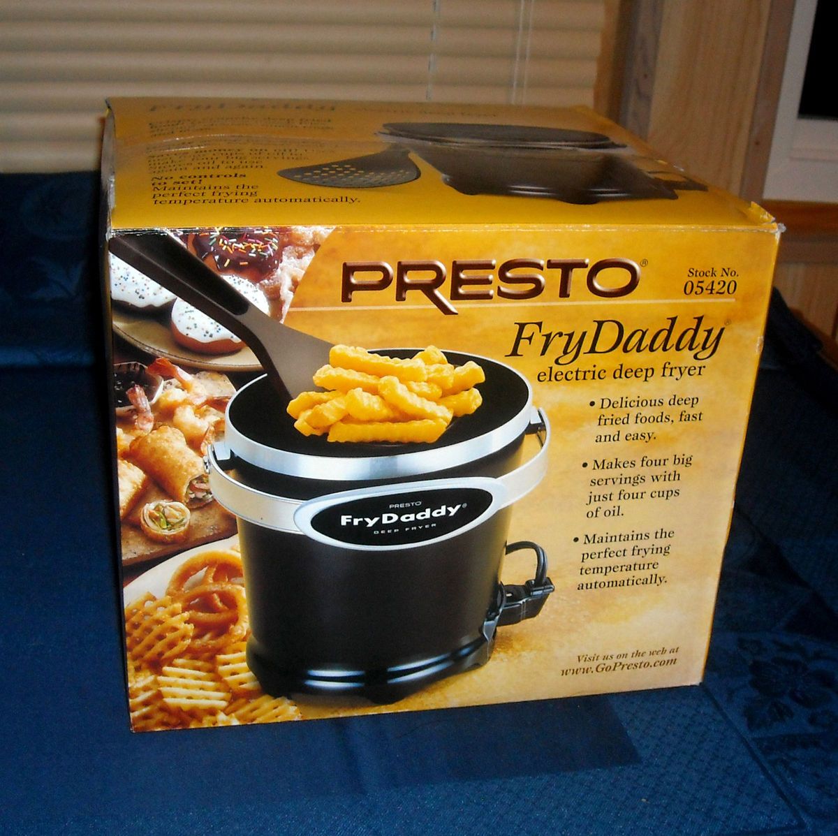 New Presto Fry Daddy Electric Deep Fryer 05420