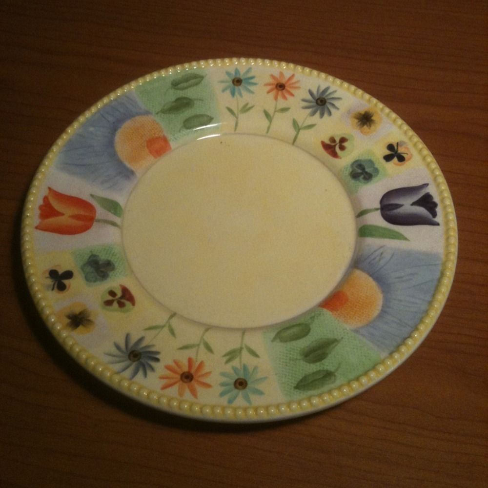 Yankee Candle Company Noelle Dahlen Flower Ceramic Candle Holder Plate
