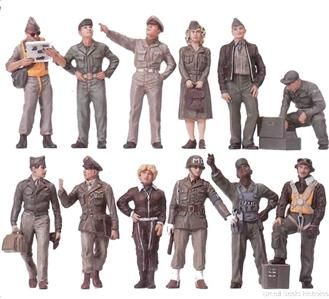  Pilots Ground Crew 1942 to 45 Preiser 16520 for 1 87 Minitanks