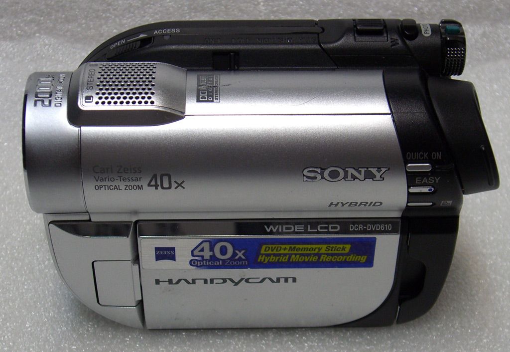 Sony DCR DVD610 Digital DVD Camcorder Video Recorder 60 Days Warranty