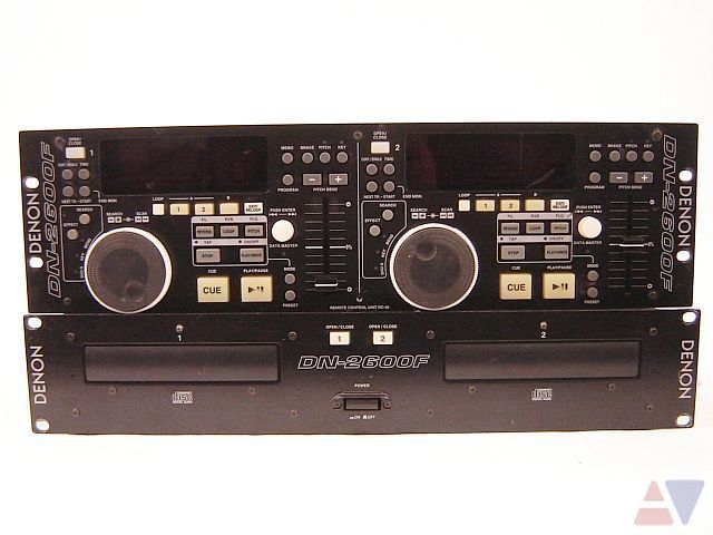  Denon DN 2600F Dual CD Player w Remote