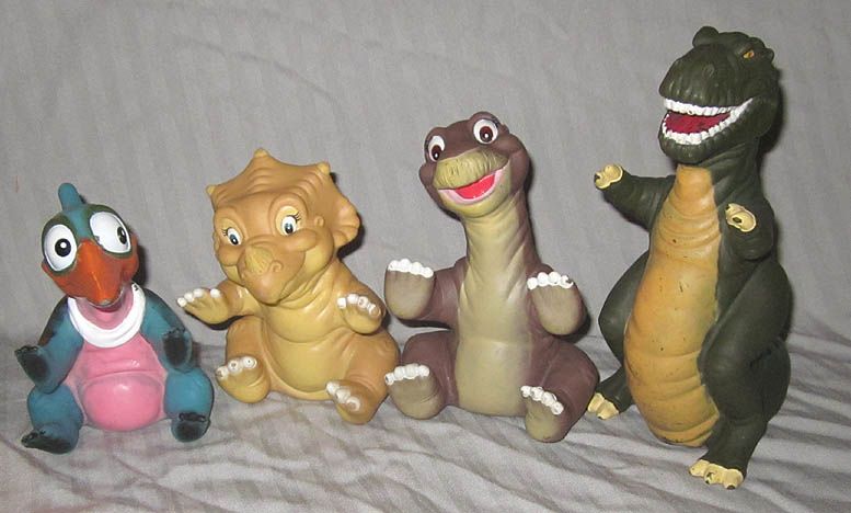 1988 Pizza Hut Land Before Time Puppet Dinosaur Set