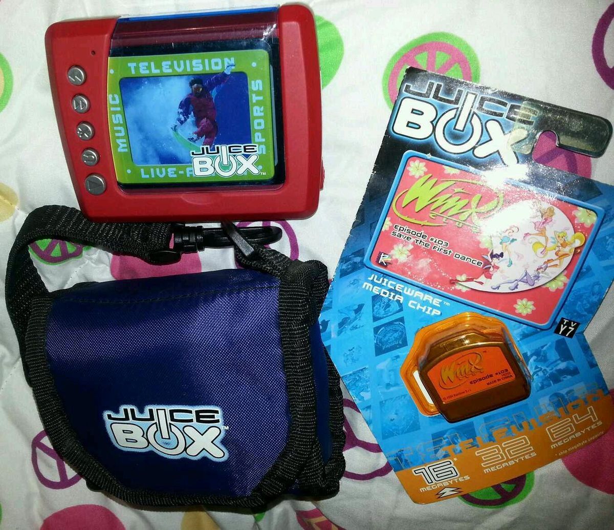 Mattel Juice Box Blue ( 512 MB ) Digital Media Player Red New In Box
