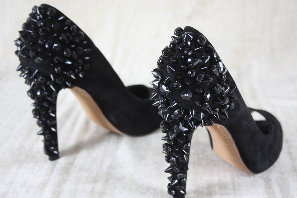 Sam Edelman Lorissa Black Suede Spike Studded Pumps Size 7 5 $200 Roza