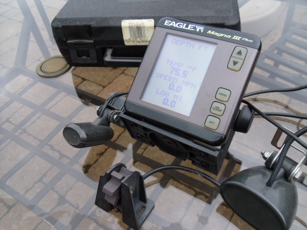 Eagle Sonar Magna III Plus LCD Fish Finder