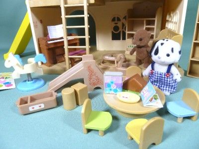 SYLVANIAN FAMILES RAINBOW NURSERY