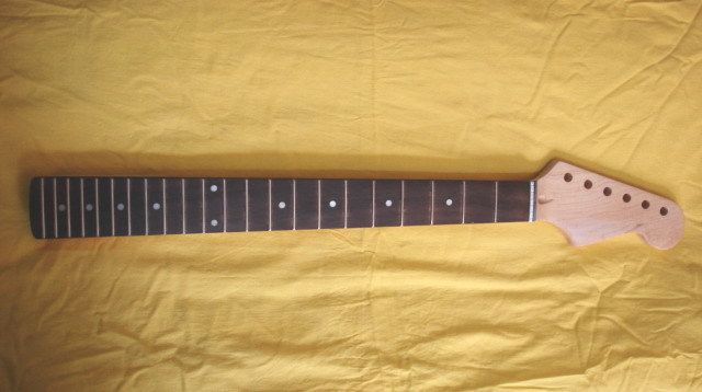 Right handed ST maple electronic guitar neck 22 frets Rosewood