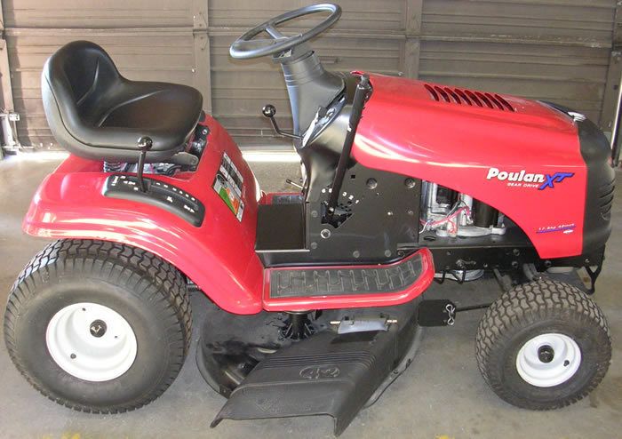 Poulan XT 17 5 HP Riding Mower Electric Start 42 Inch