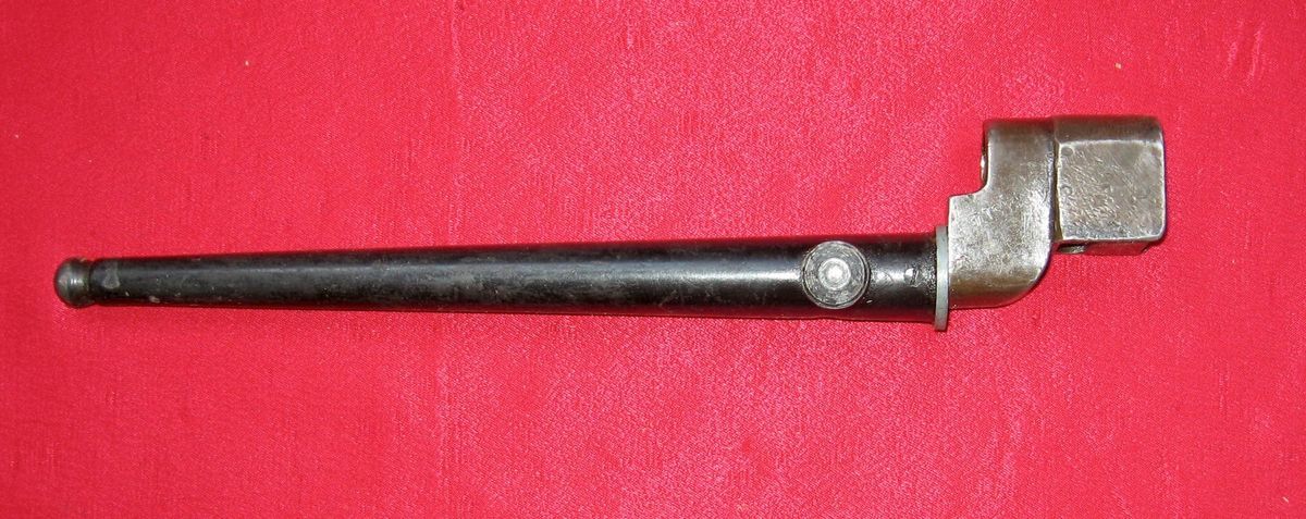  British Spike Bayonet with Scabbard