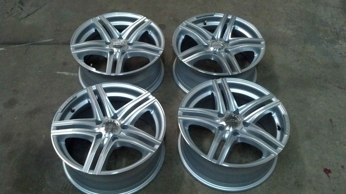 17 Elbrus I06 BMW 5 8 Series M3 M5 wheels Silver 5x120 20mm 17x7 5 Set