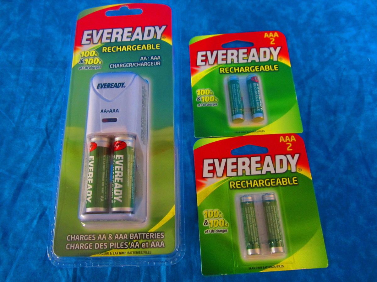 Eveready Rechargeable Charger for AA AAA Bundle