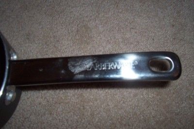 Farberware Cook N Ease 5 5 8 inch Sauce Pan Never Used