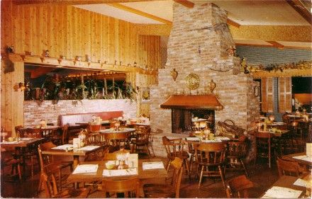 1961 Interior The Fireside Rest Hwy 395 Escondido CA