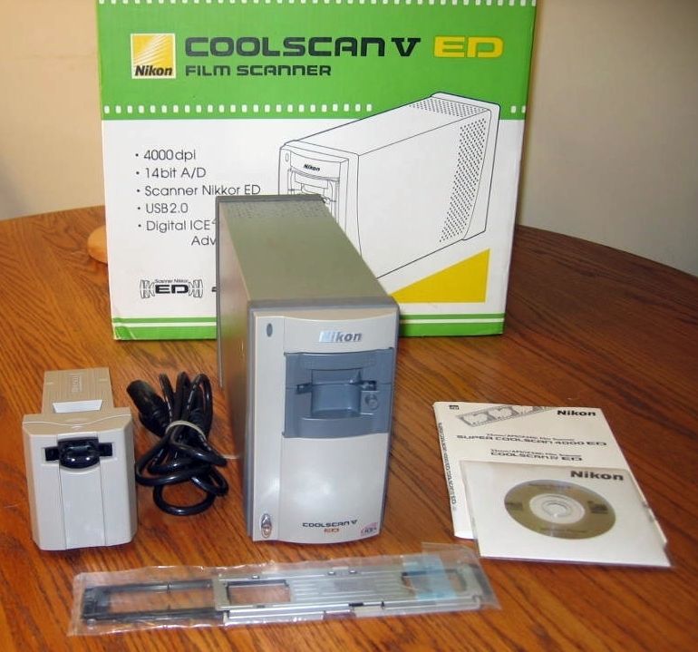   CoolScan V ED Slide Film Scanner w FH 3 strip film holder 