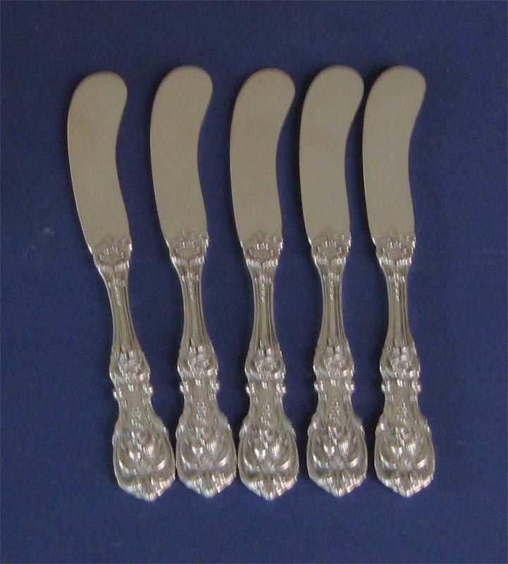 63 pieces Reed & Barton FRANCES I silverware; 8   6 piece settings